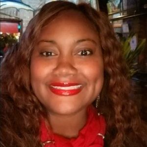 Meet your Posher, Equilla